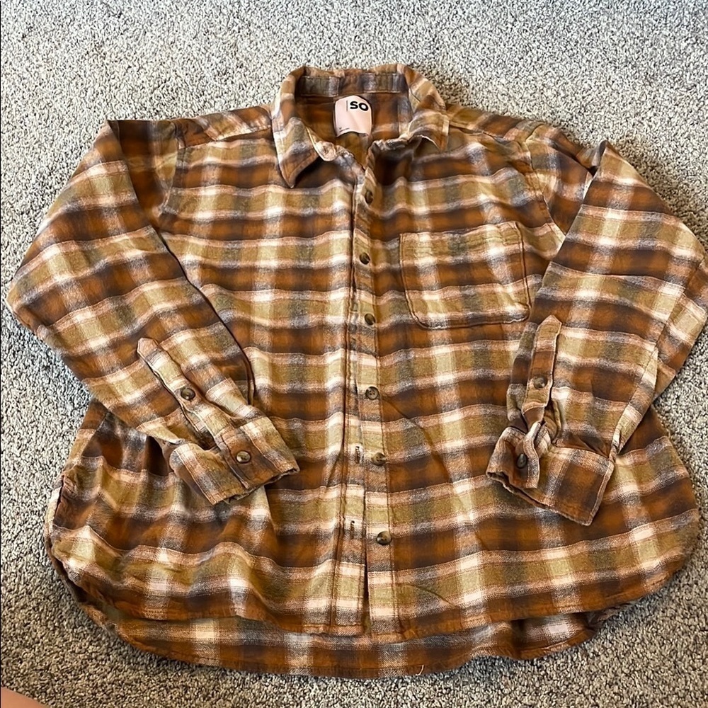 ⭐️ 3 for $20 SO brown neutrals flannel medium